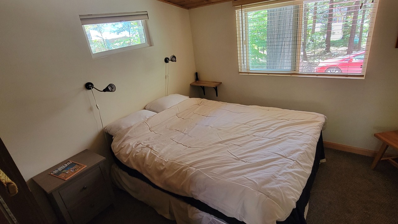 Photo of Bedroom in Glencoe
