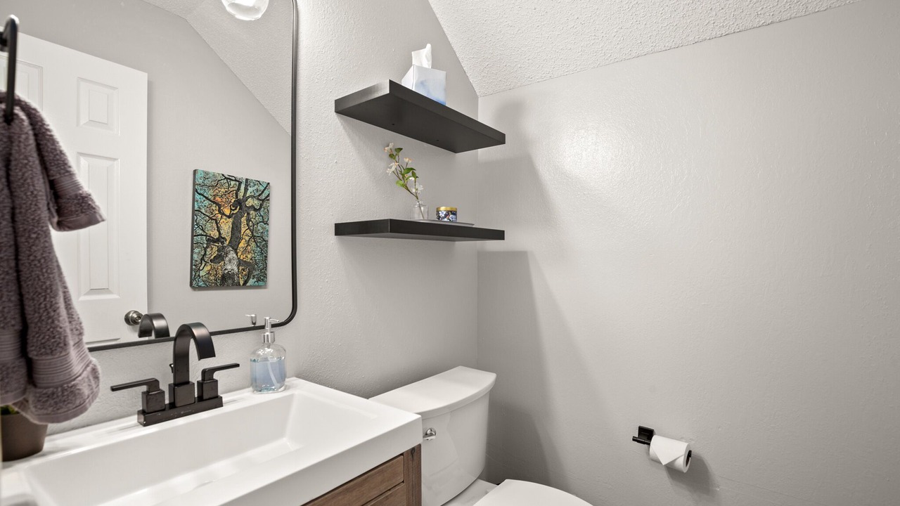 Photo of Bathroom in Cat Hollow