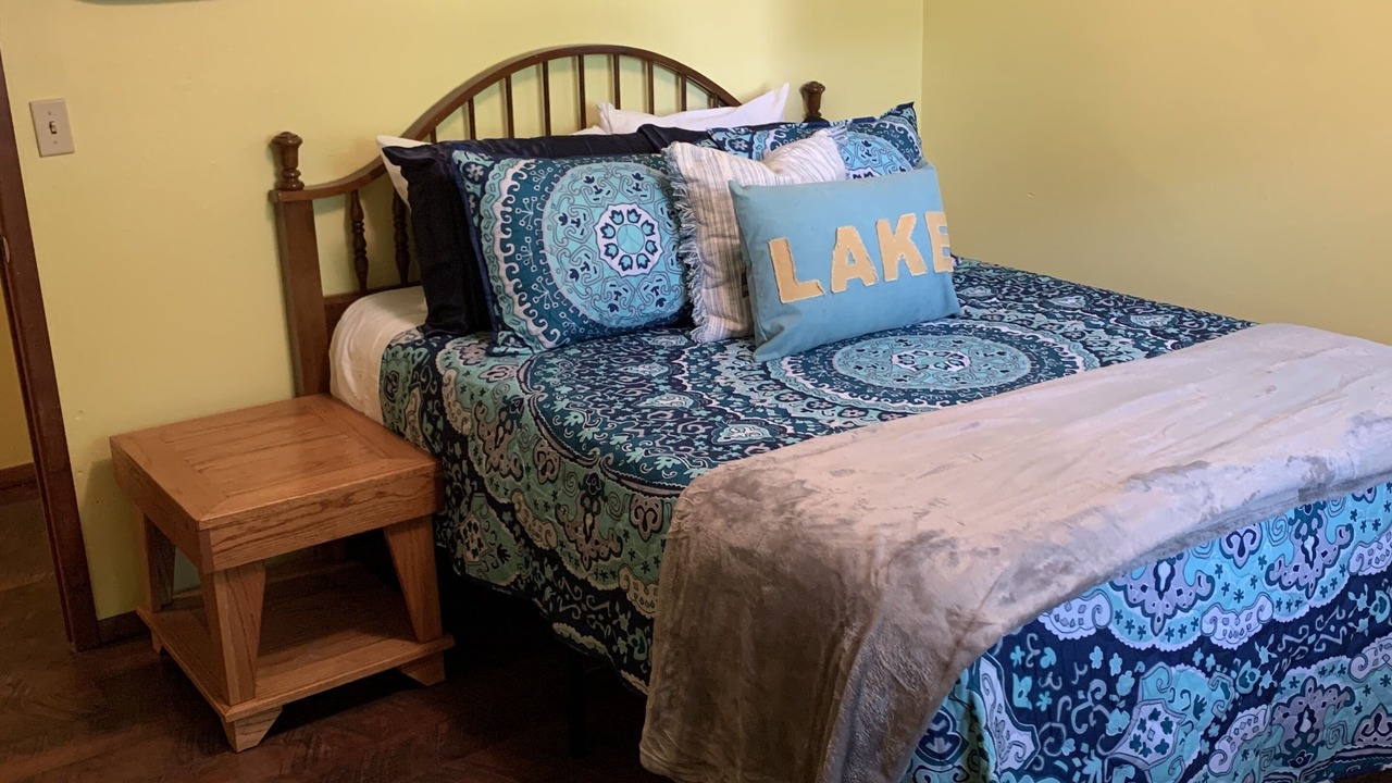 Photo of Bedroom in Broken Bow