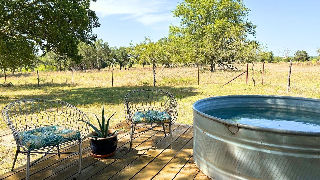 Photo of Outdoor in Stonewall