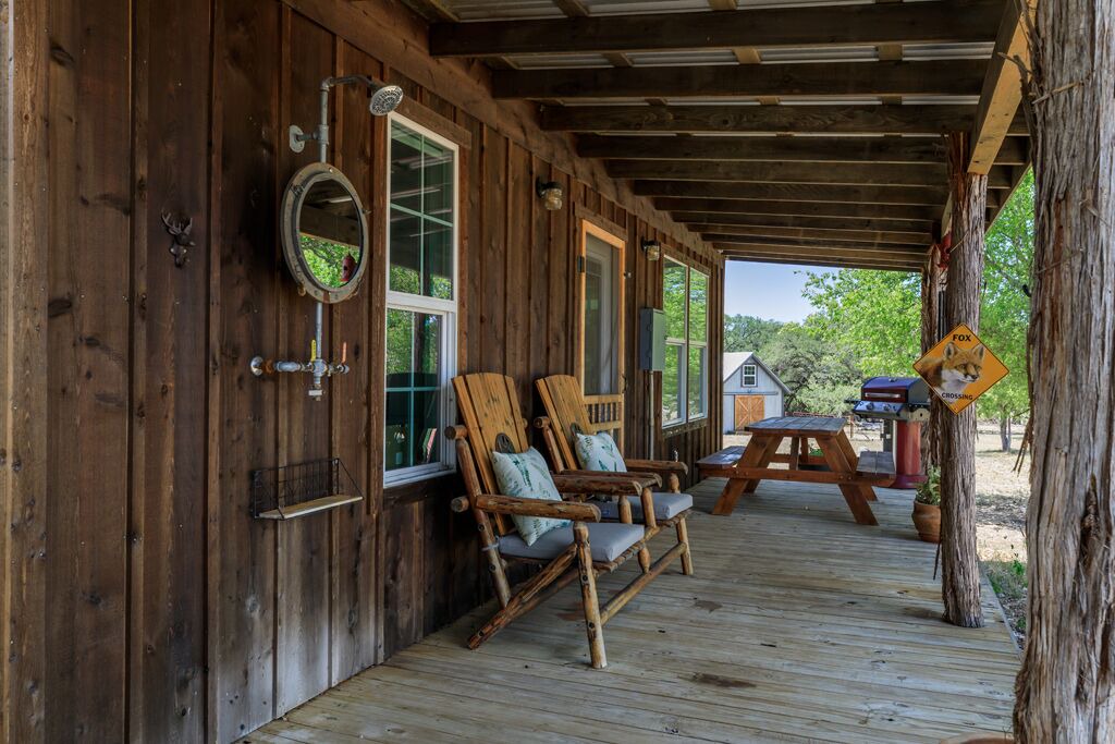 Photo of Outdoor in Stonewall