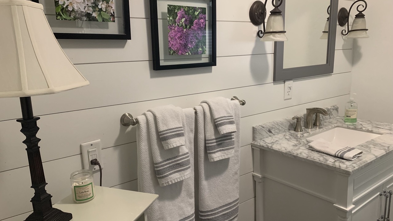 Photo of Bathroom in Neenah