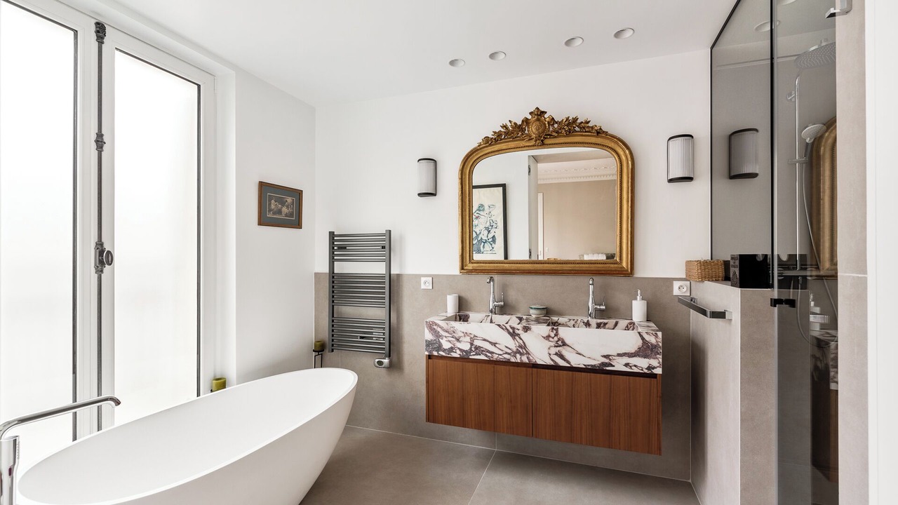 Photo of Bathroom in Pigalle