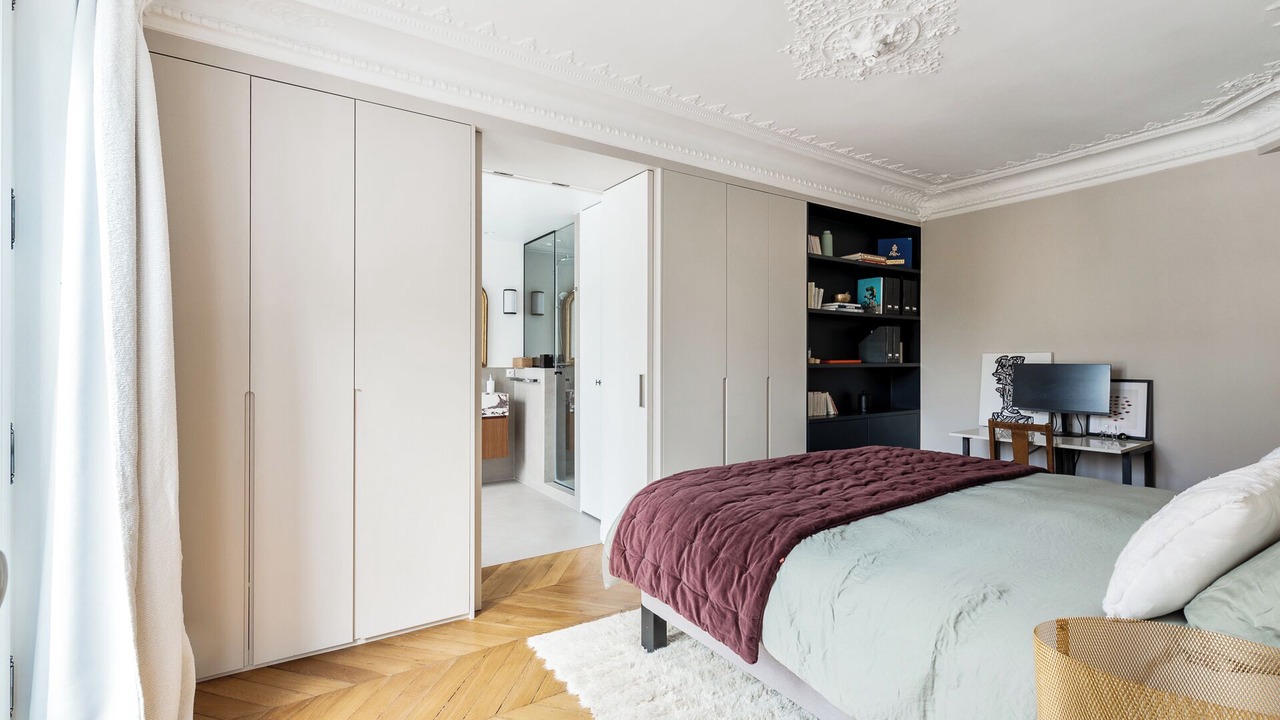 Photo of Bedroom in Pigalle
