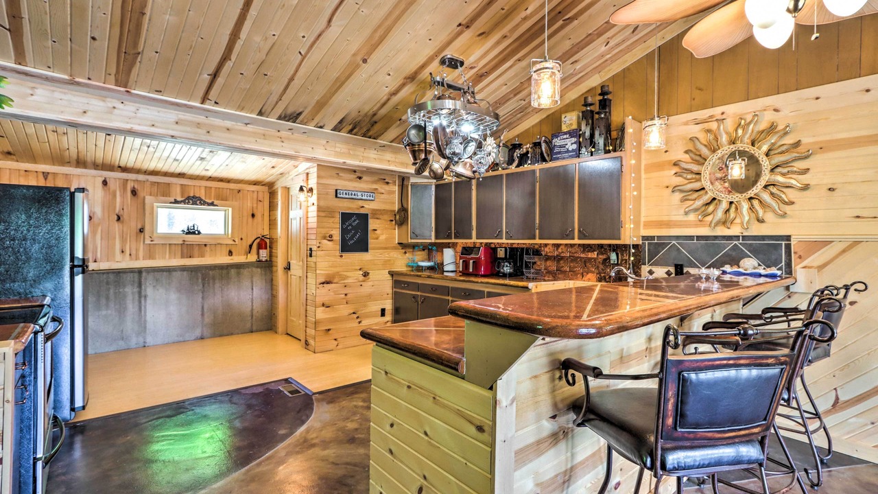 Photo of Kitchen in Sunrise Beach