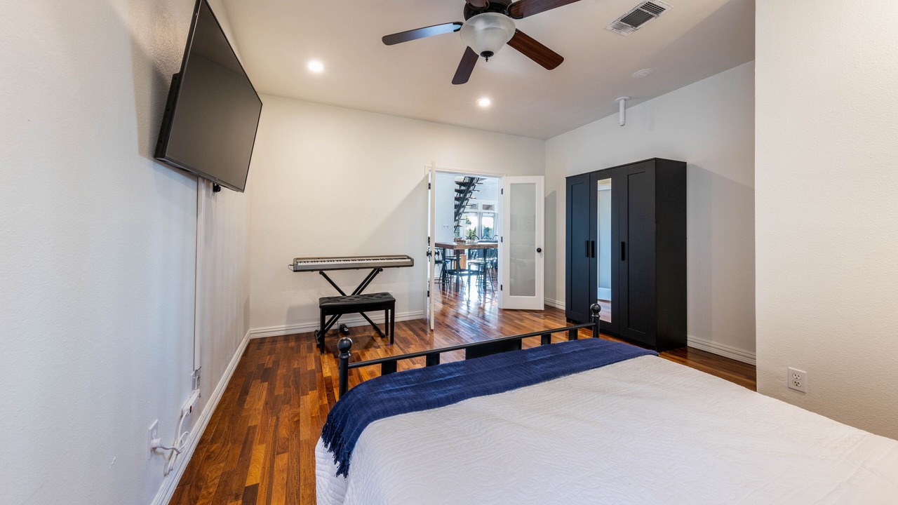 Photo of Bedroom in Leander
