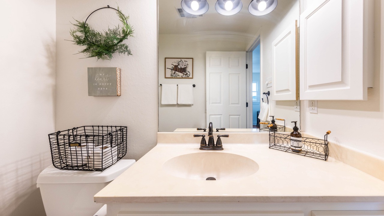 Photo of Bathroom in Leander