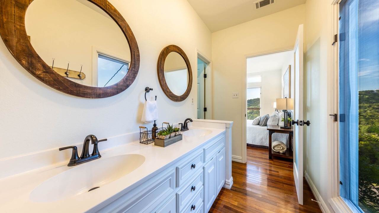 Photo of Bathroom in Leander