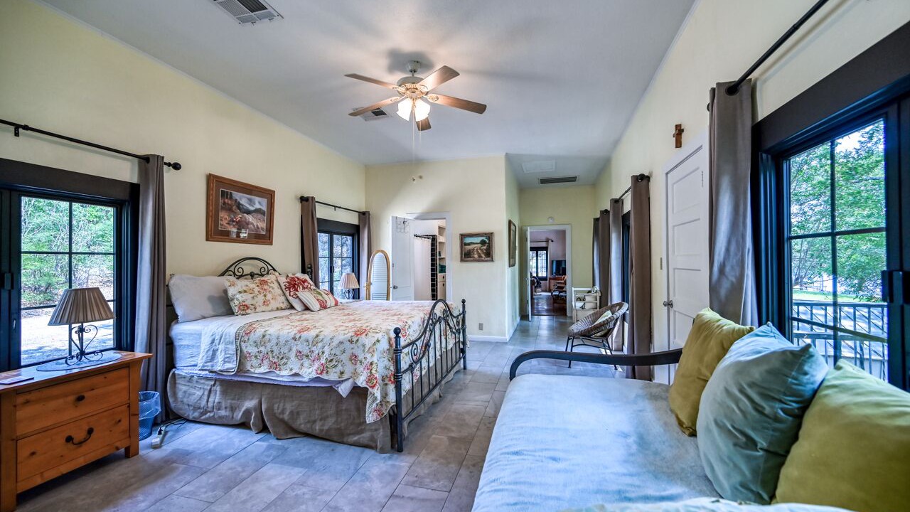 Photo of Bedroom in Kingsland