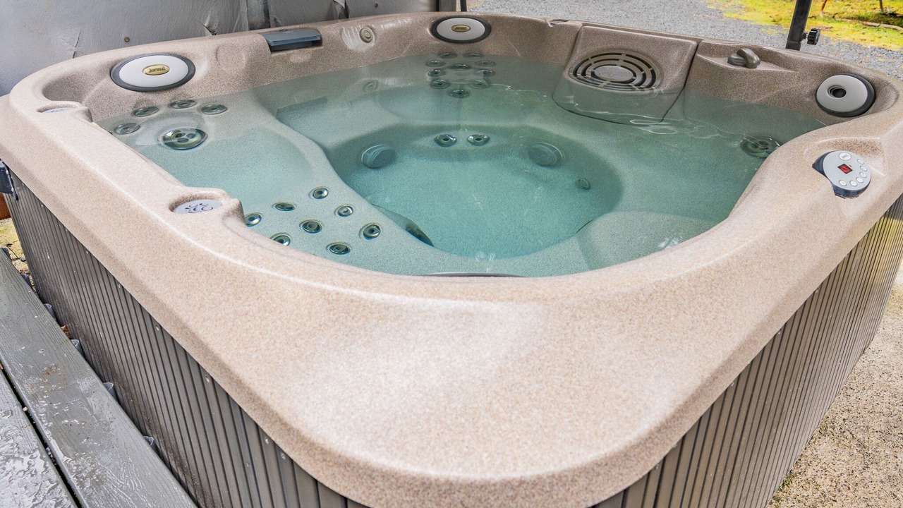 Photo of Outdoor in Ashford