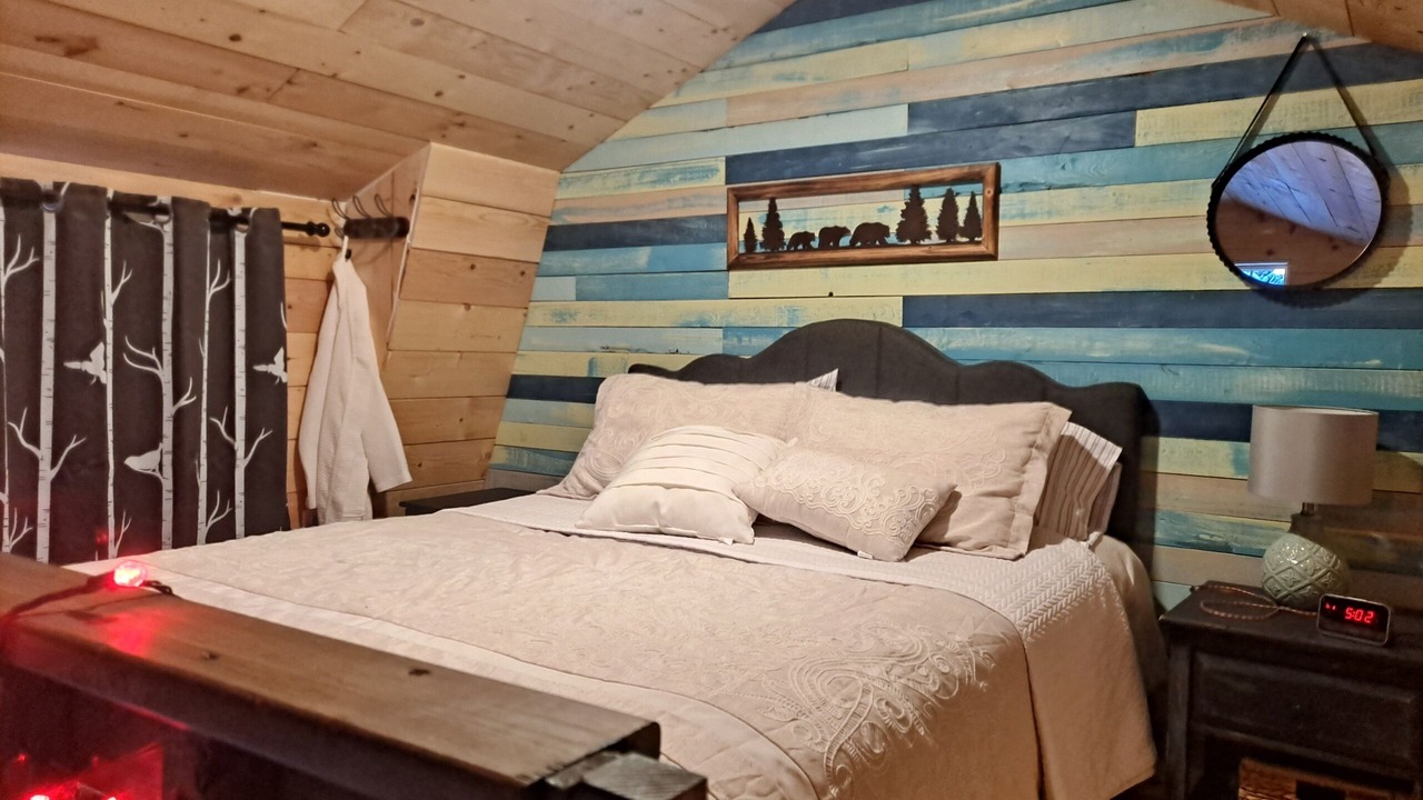 Photo of Bedroom in Ashford