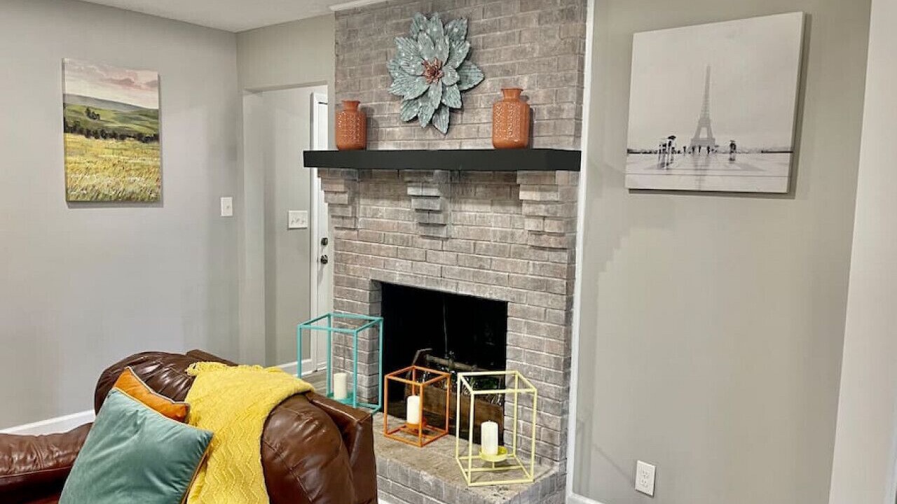 Photo of Livingroom in Greensboro