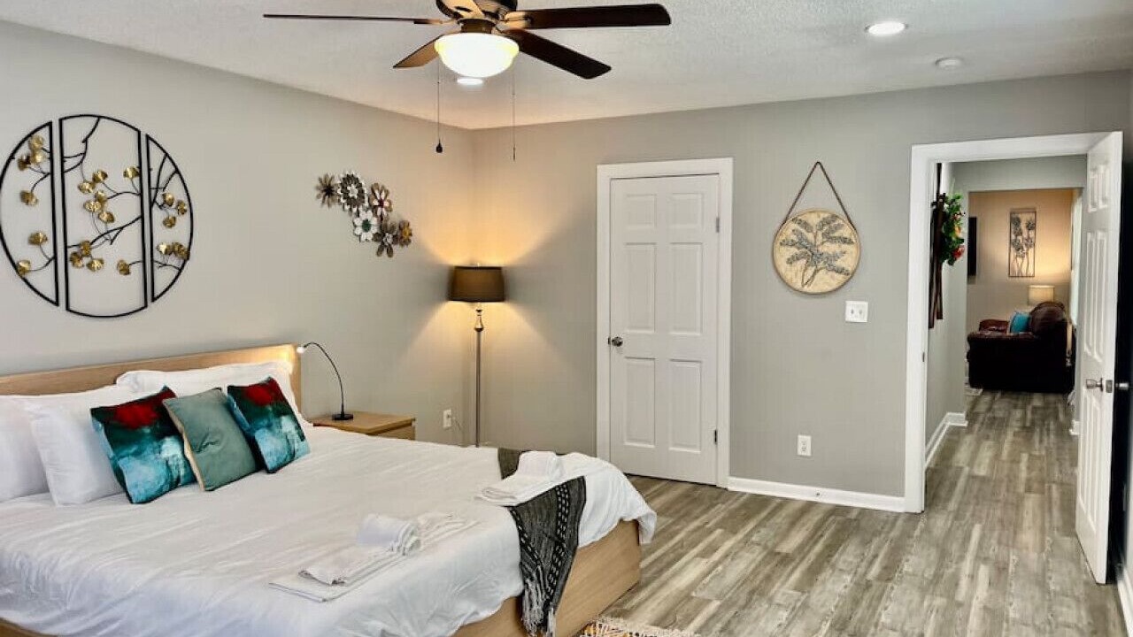 Photo of Bedroom in Greensboro