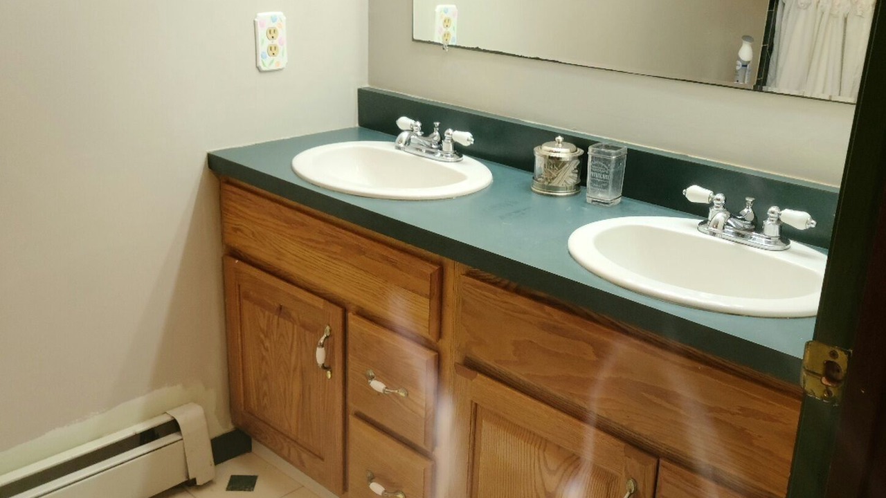 Photo of Bathroom in Castleton-on-Hudson