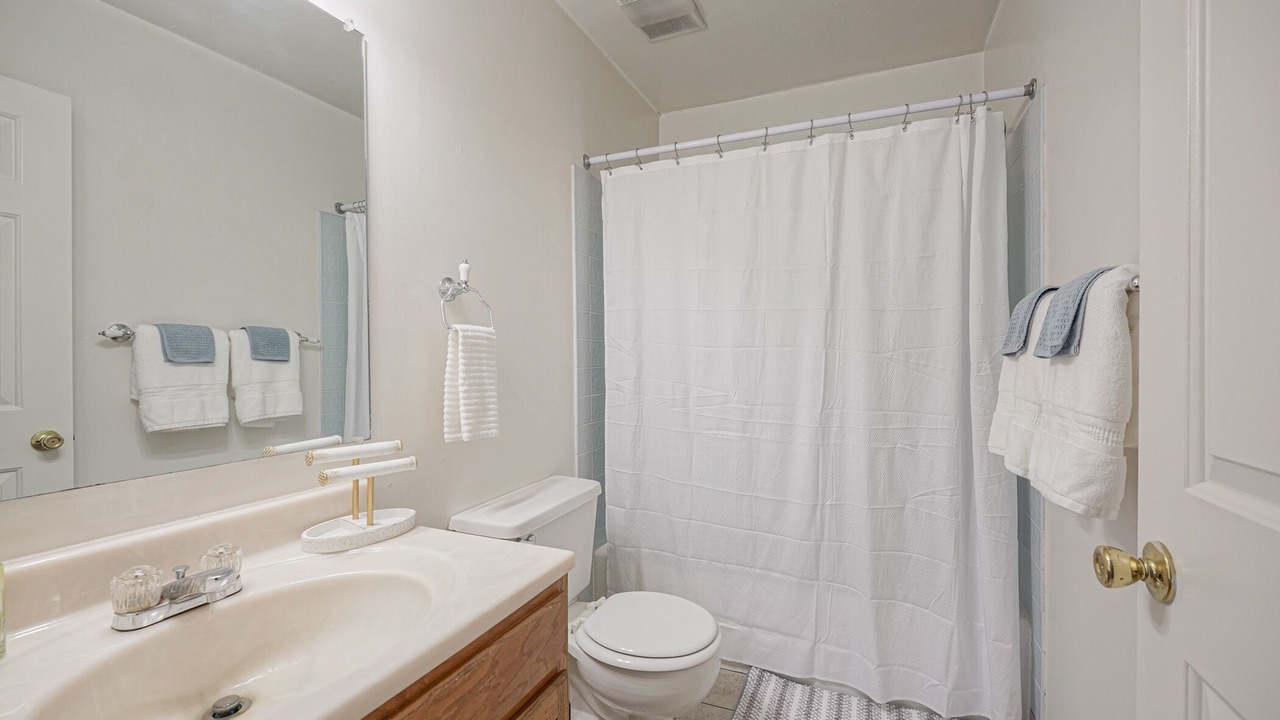 Photo of Bathroom in Queen Village