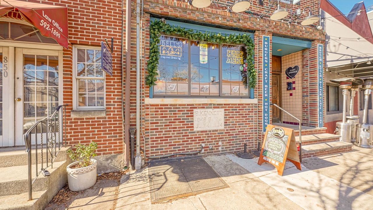 Photo of Outdoor in Queen Village