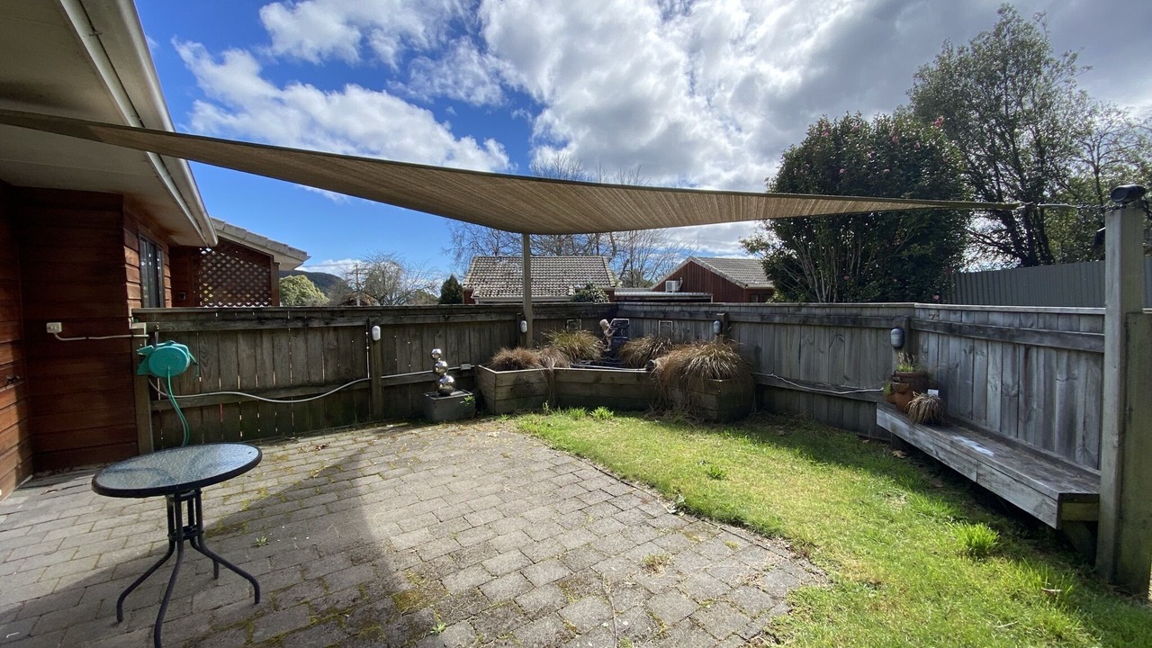 Photo of Patio Balcony in Motuoapa