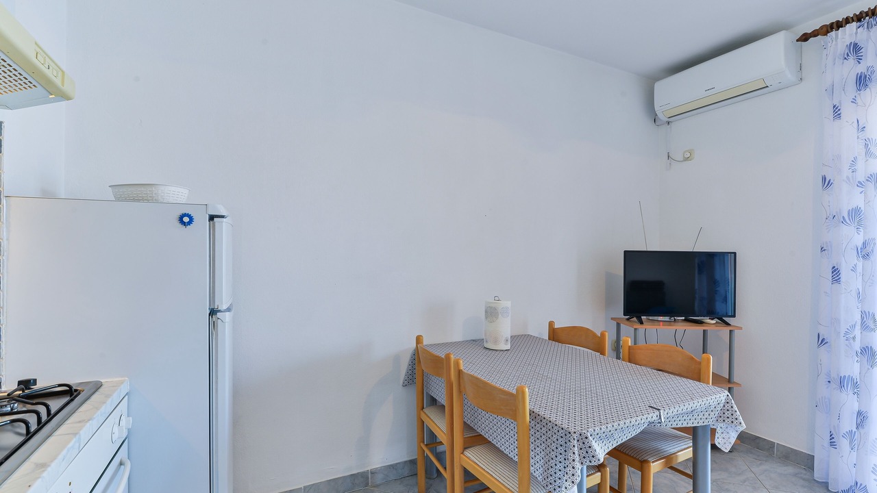 Photo of Livingroom in Tkon