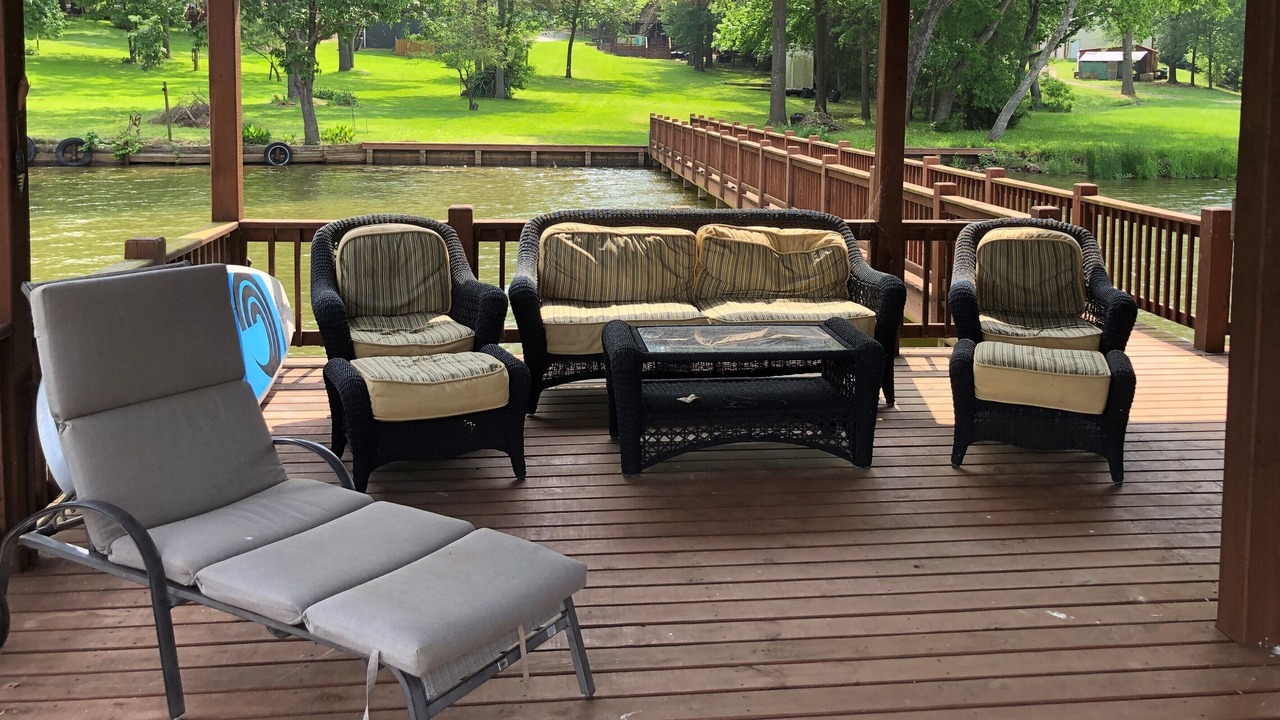 Photo of Patio Balcony in Dogwood