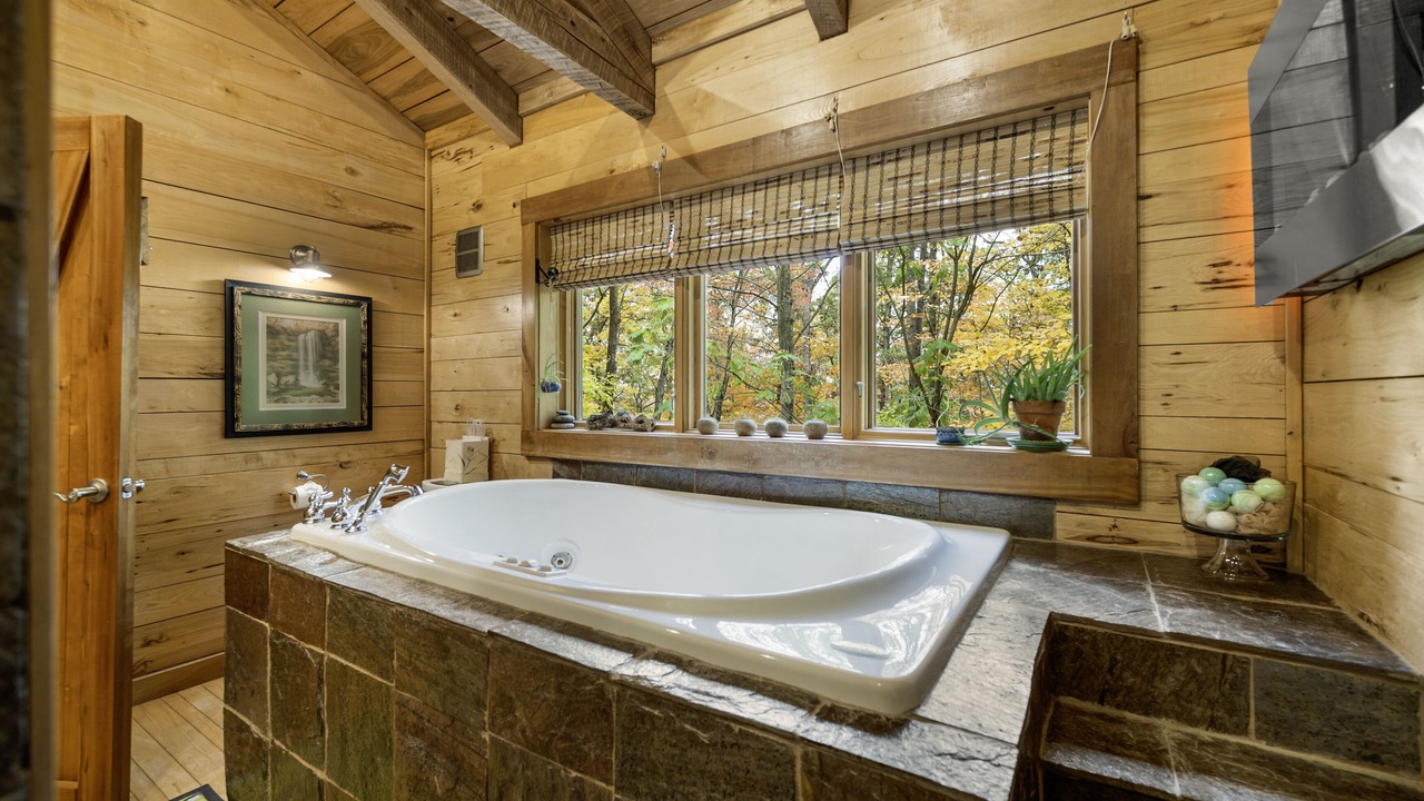 Photo of Bathroom in Unionville