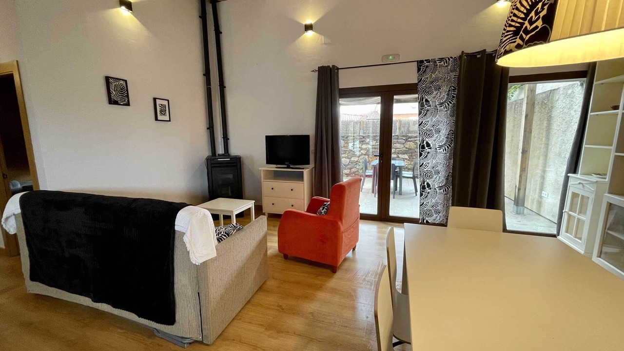Photo of Livingroom in Madarcos