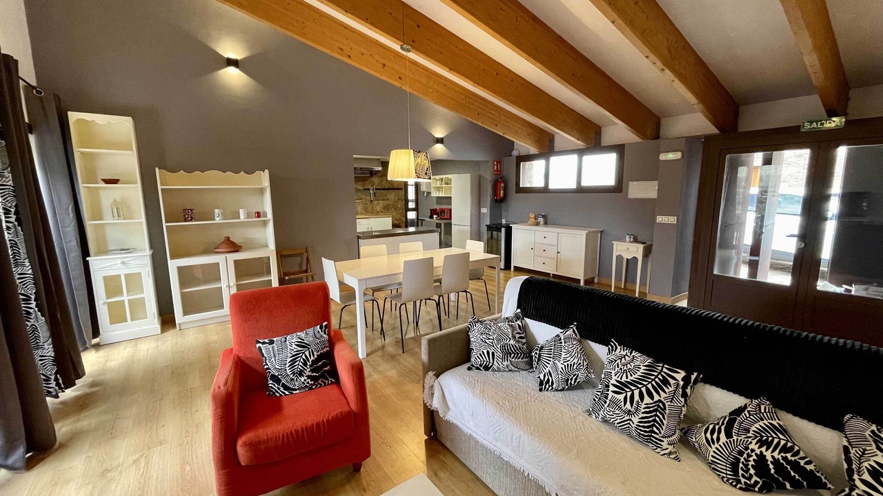Photo of Livingroom in Madarcos