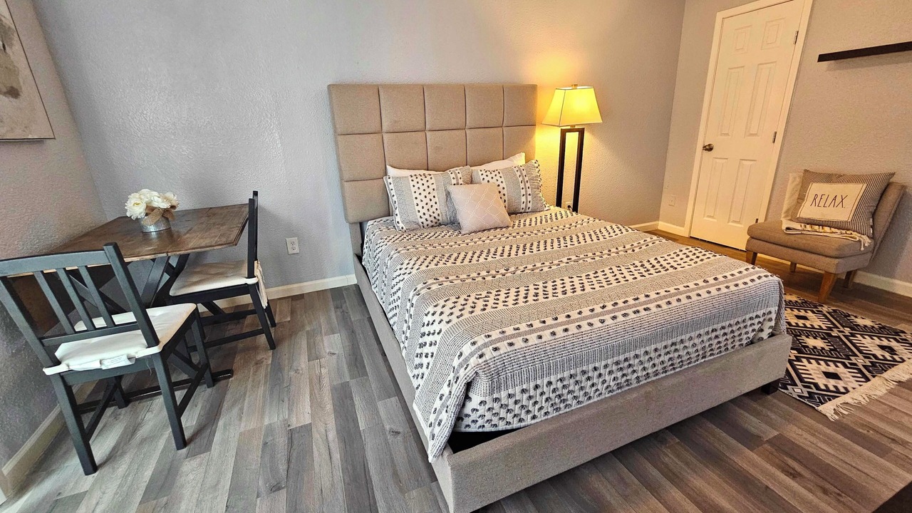 Photo of Bedroom in Northeast Houston