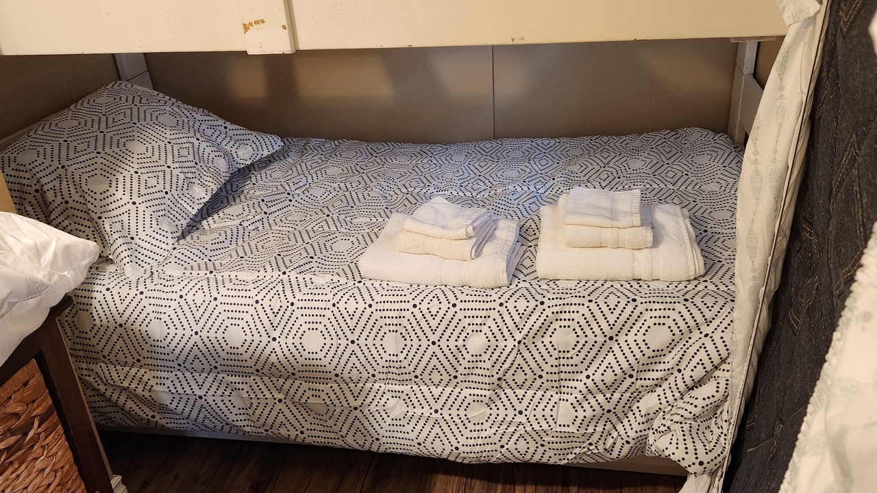 Photo of Bedroom in Pointe-du-Chene