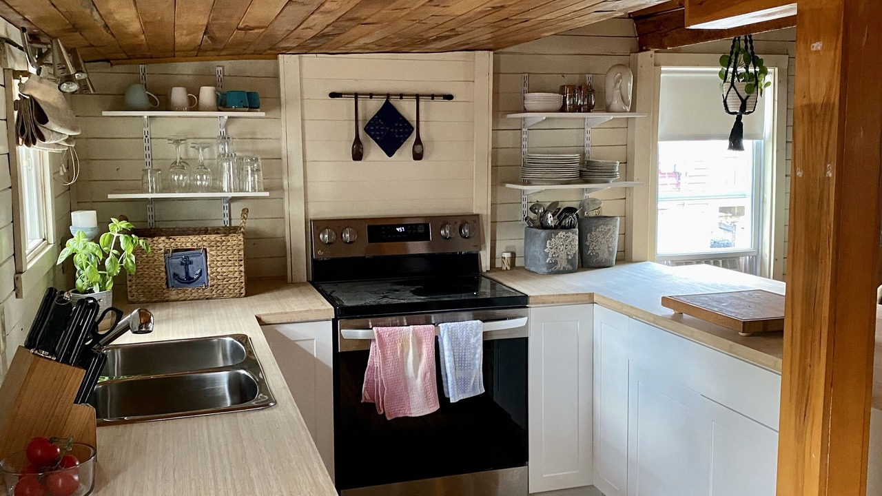 Photo of Kitchen in Pointe-du-Chene