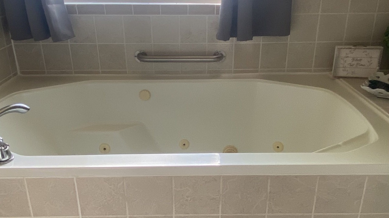 Photo of Bathroom in Schulenburg