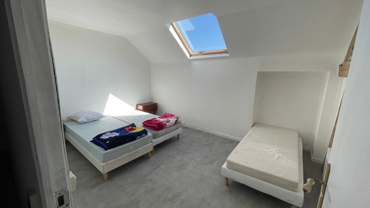 Photo of Bedroom in Louan-Villegruis-Fontaine