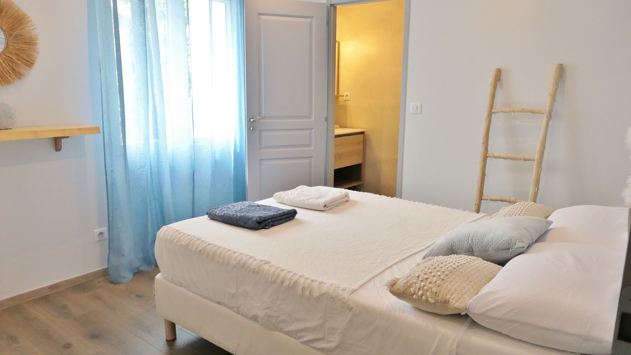 Photo of Bedroom in Frontignan