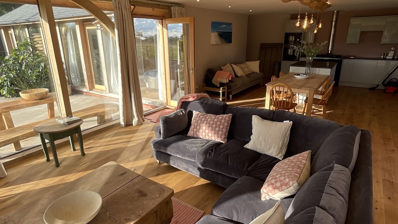 Photo of Livingroom in Bicton