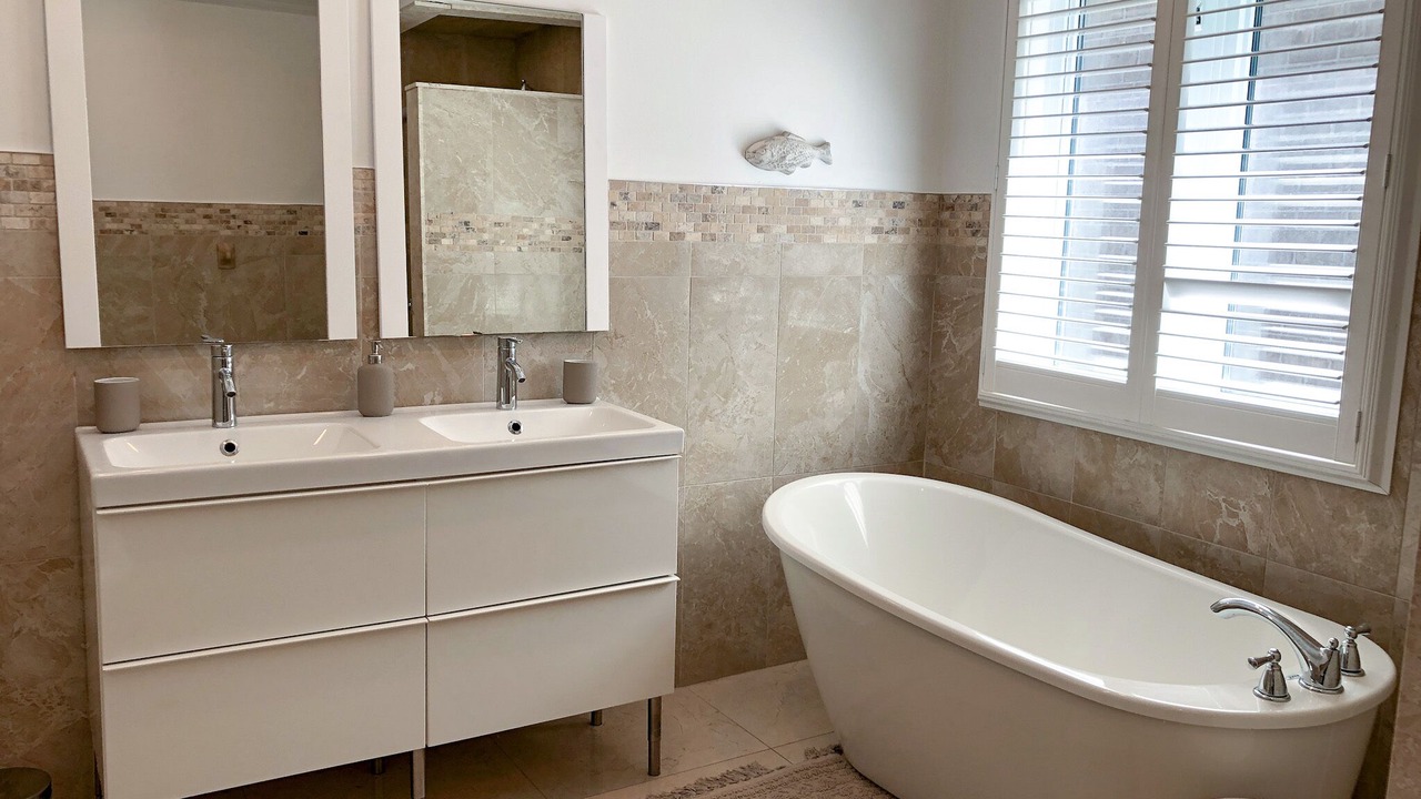 Photo of Bathroom in Long Branch
