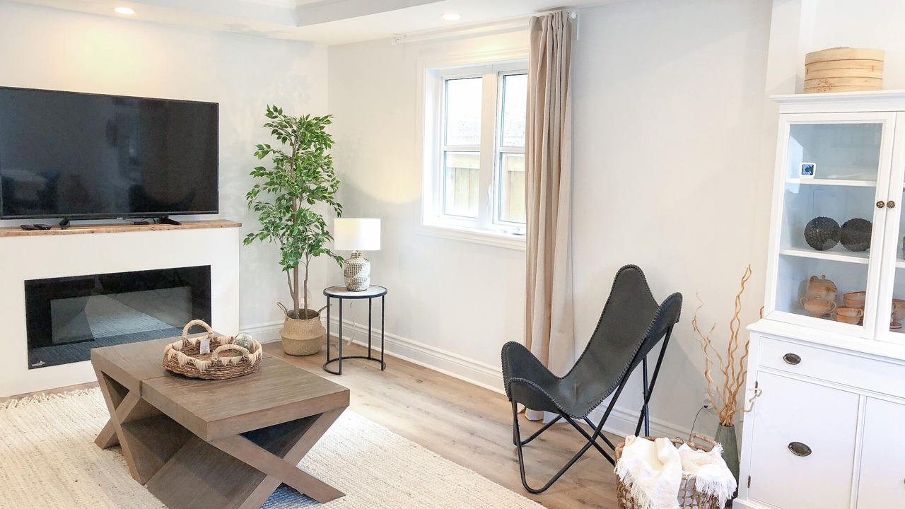 Photo of Livingroom in Long Branch