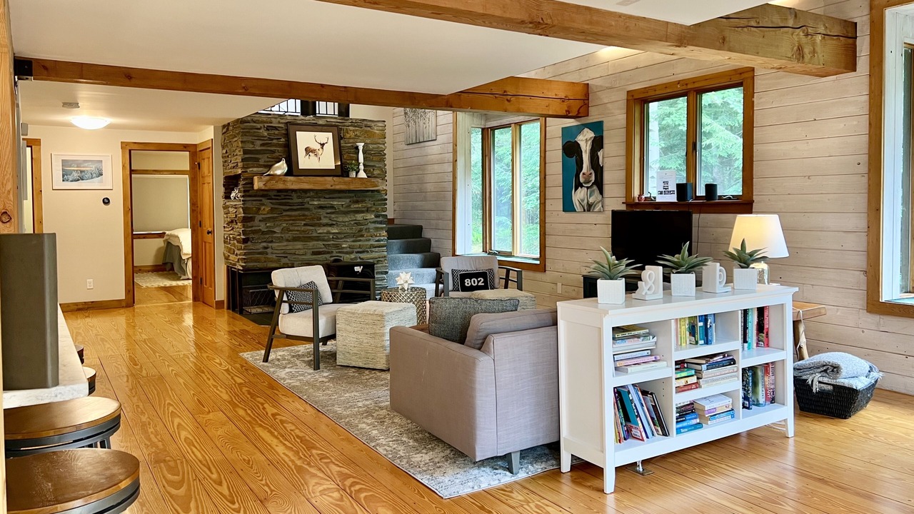 Photo of Livingroom in Stowe Area