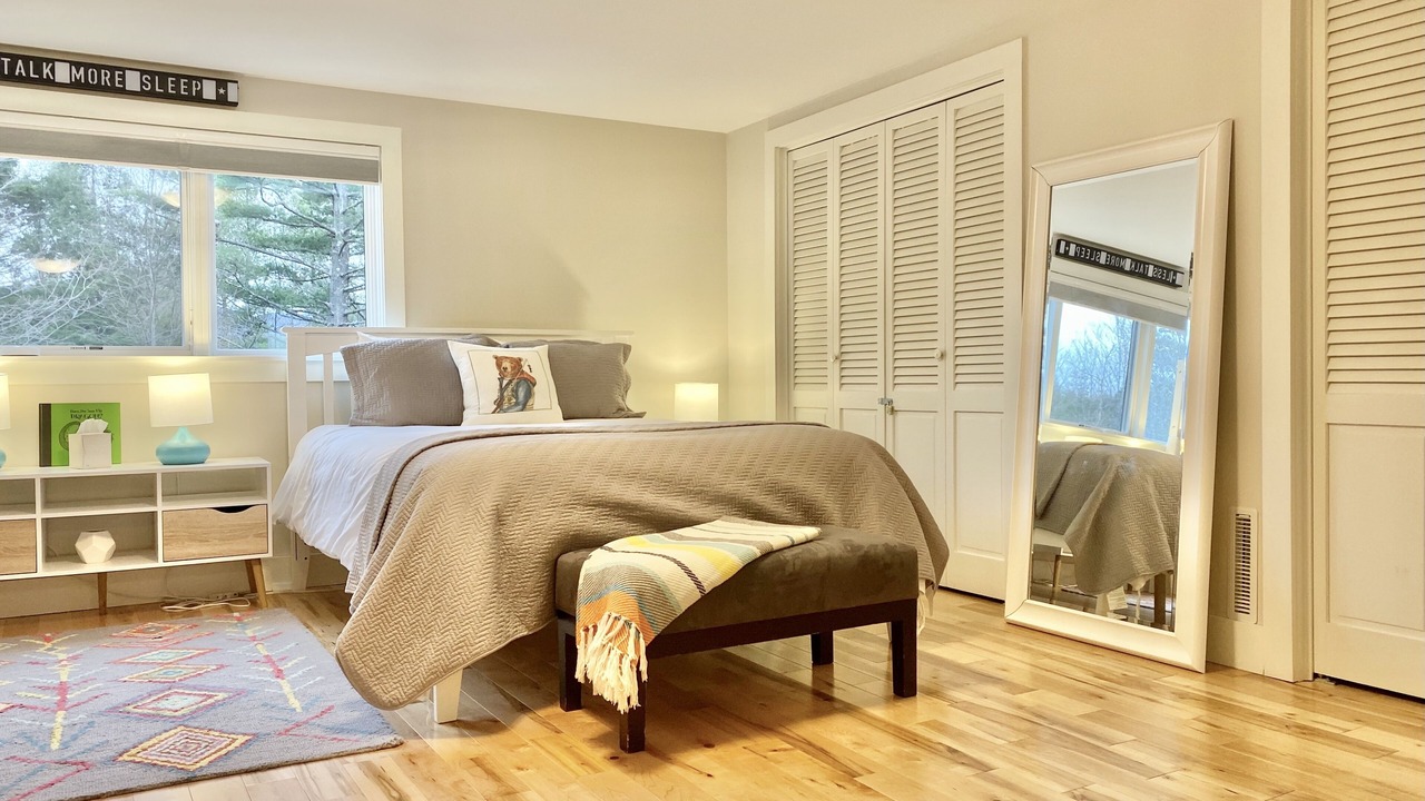 Photo of Bedroom in Stowe Area