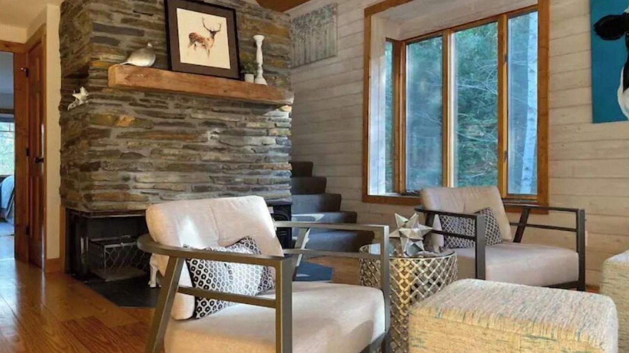 Photo of Livingroom in Stowe Area