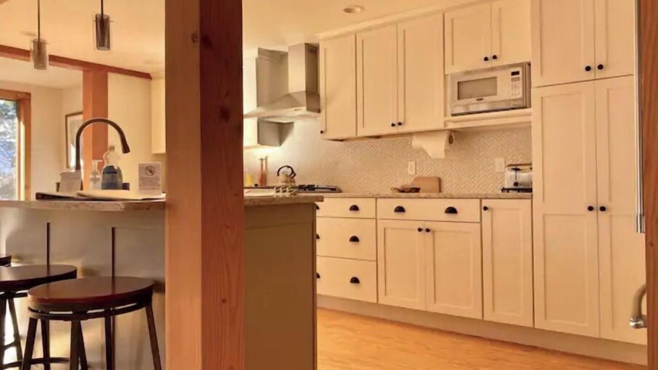Photo of Kitchen in Stowe Area