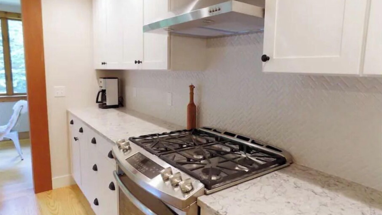 Photo of Kitchen in Stowe Area