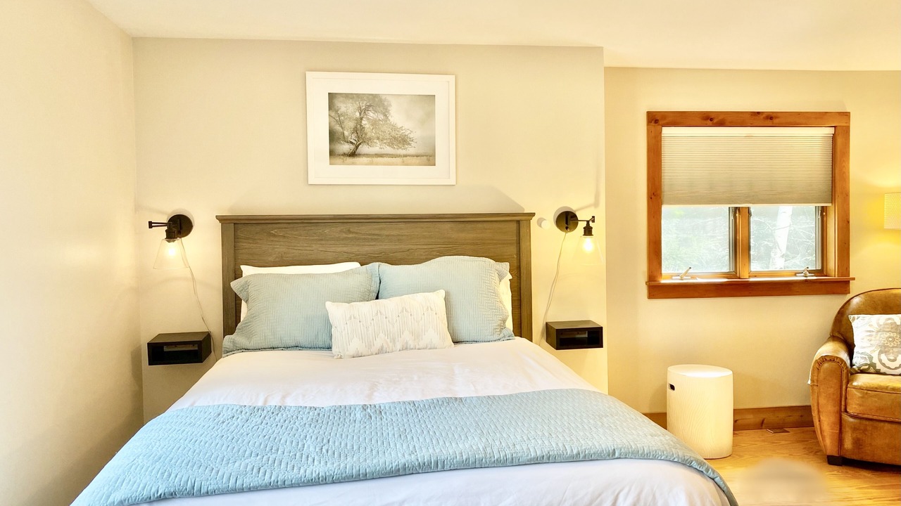 Photo of Bedroom in Stowe Area