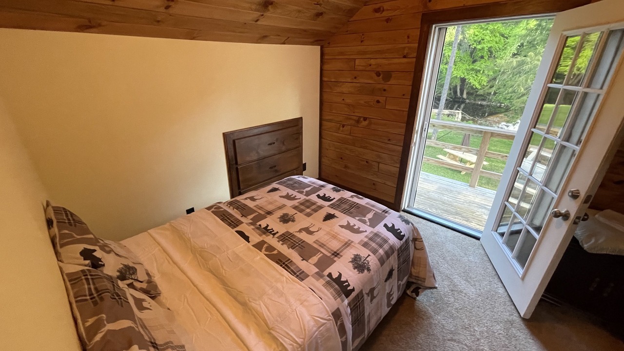 Photo of Bedroom in Salisbury Center