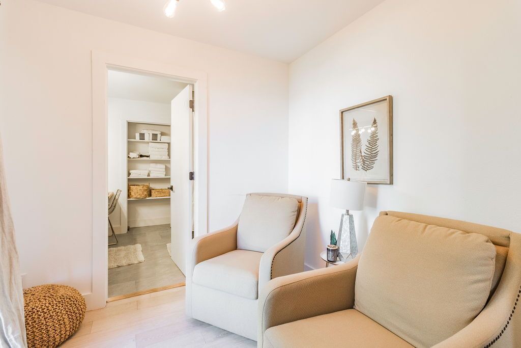 Photo of Livingroom in Lost Bridge Village