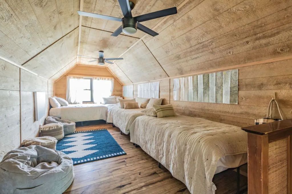 Photo of Bedroom in Lost Bridge Village