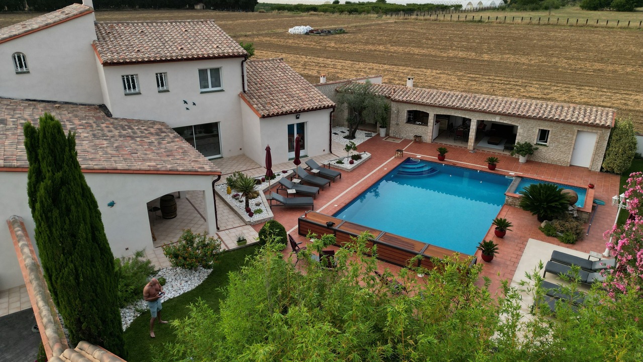 Photo of Outdoor in Theza