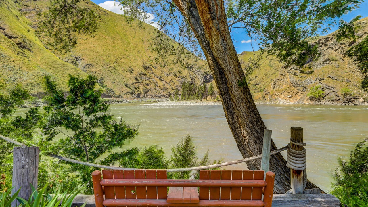 Photo of Others in Riggins