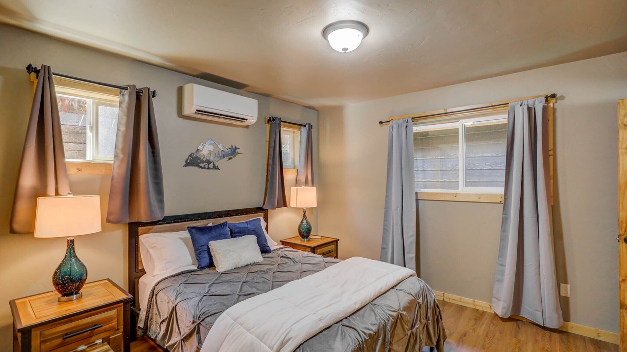 Photo of Bedroom in Riggins