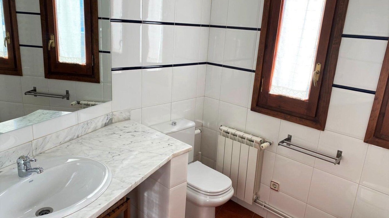 Photo of Bathroom in Llivia