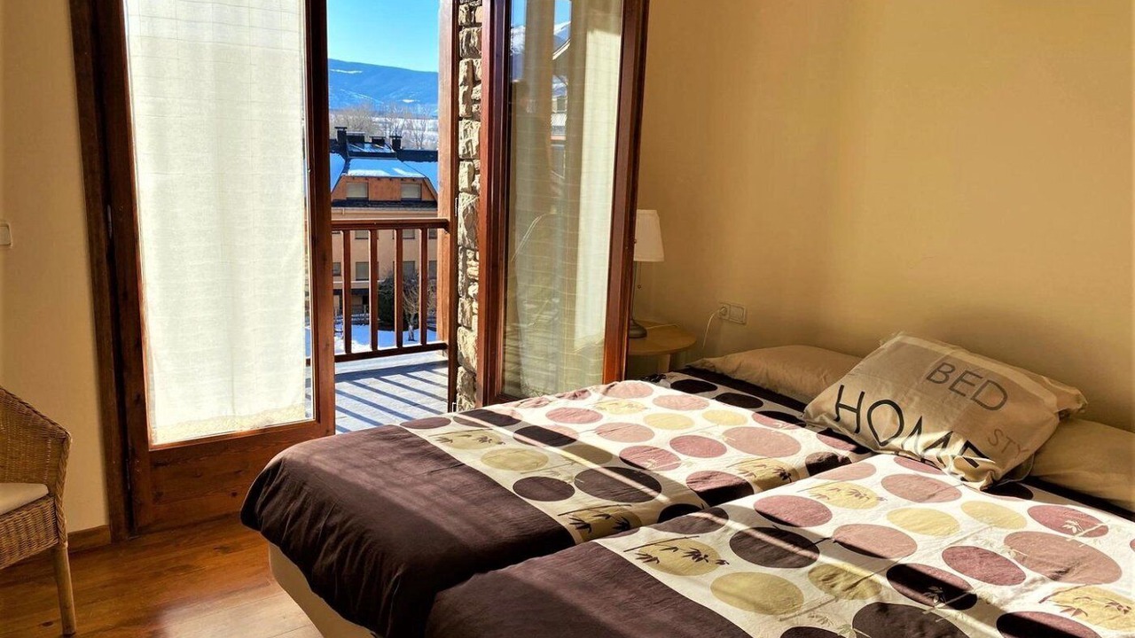 Photo of Bedroom in Llivia