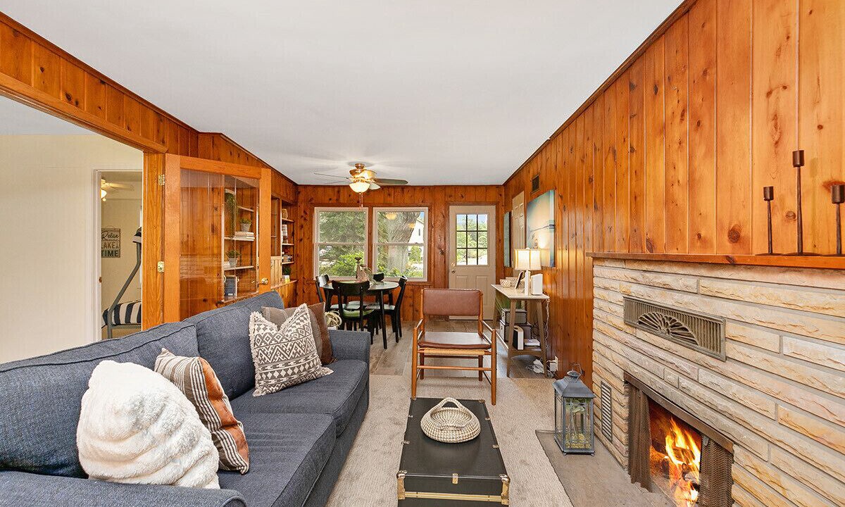 Photo of Bedroom in Ferrysburg